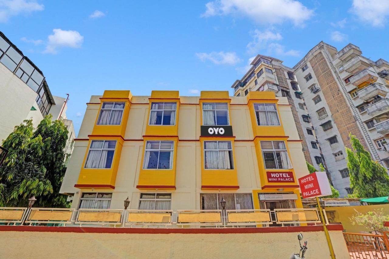 Oyo Flagship 80463 Hotel Mini Palace Vadodara Exterior foto